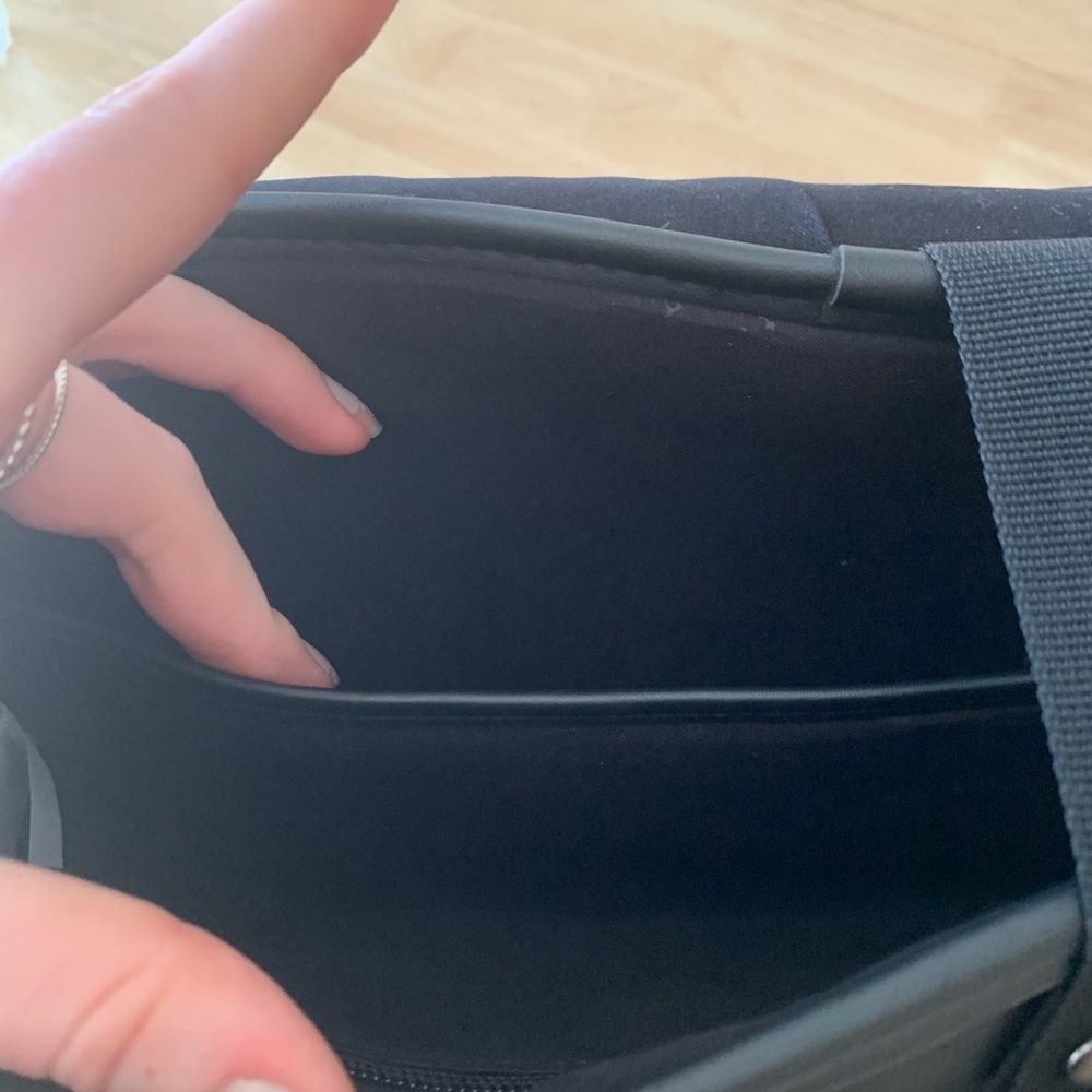 Bugatti Computer Bag - Picture 4 of 8